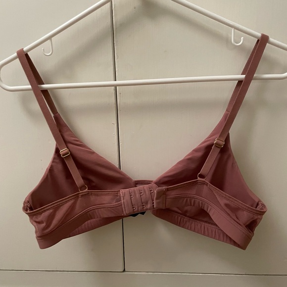 2 Pepper Limitless Wirefree Scoop bra Size M - Picture 10 of 15